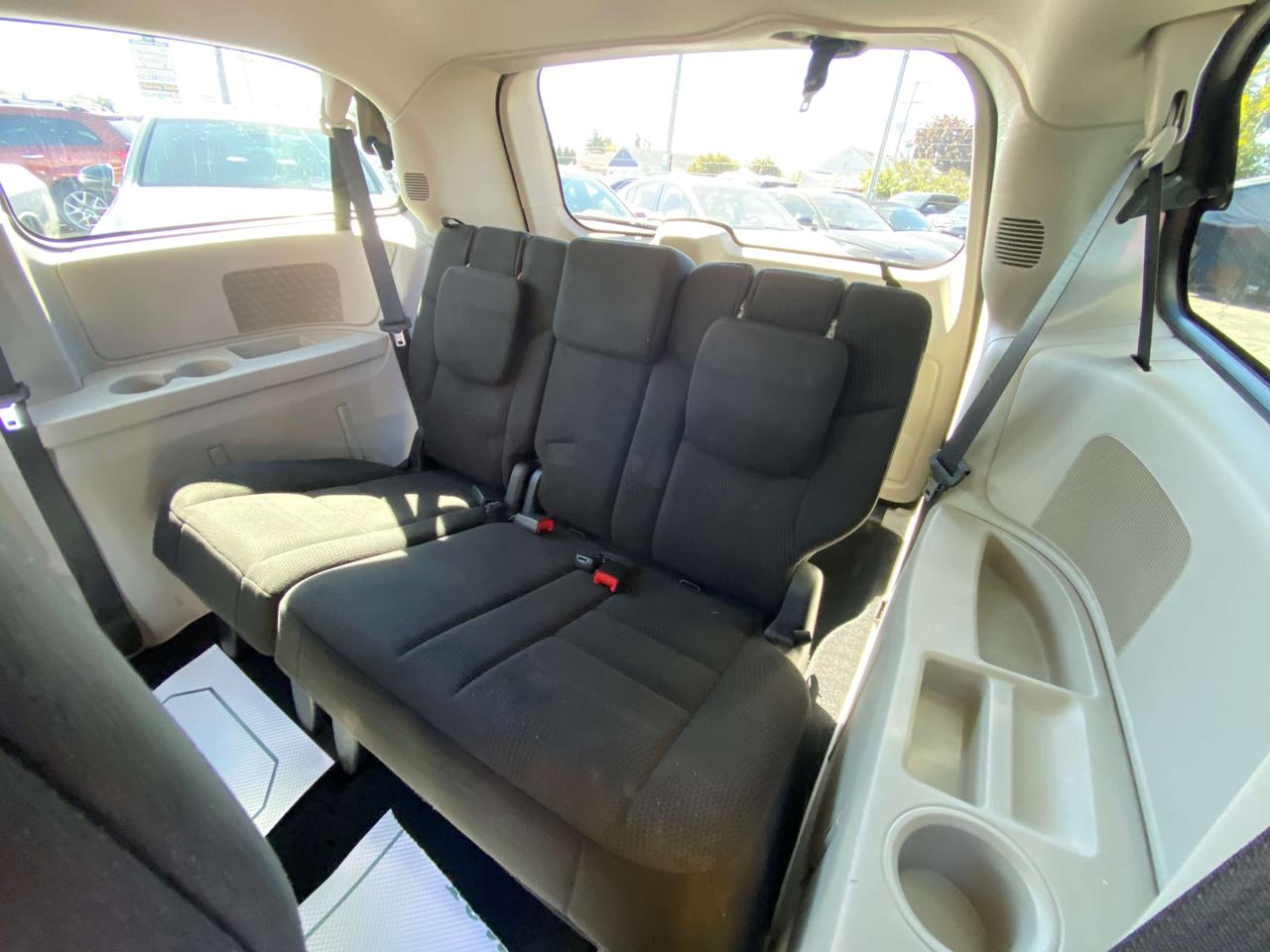 2016 Dodge Grand Caravan CANADA VALUE PACKAGE Photo