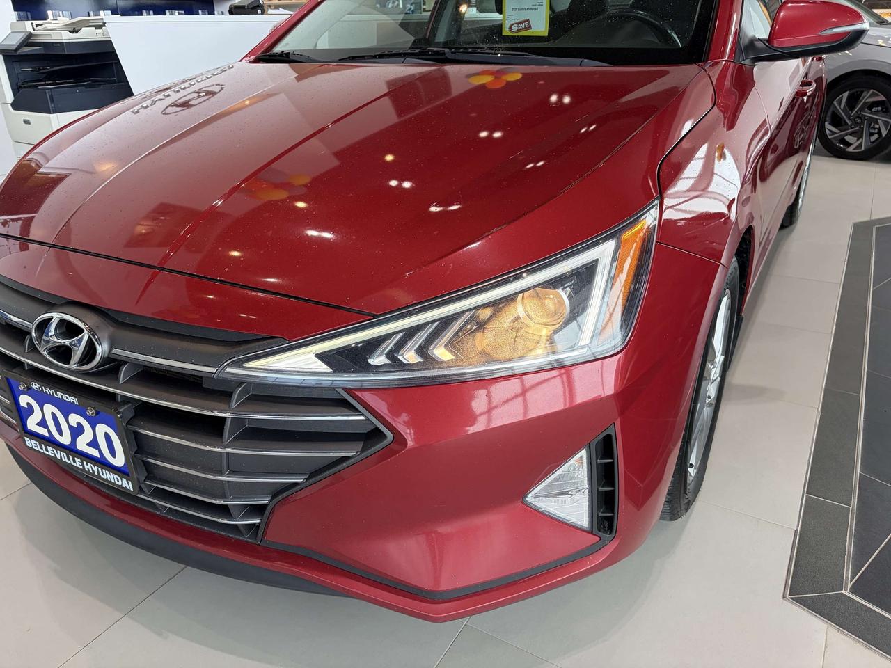 2020 Hyundai Elantra ELANTRA PREF Photo1