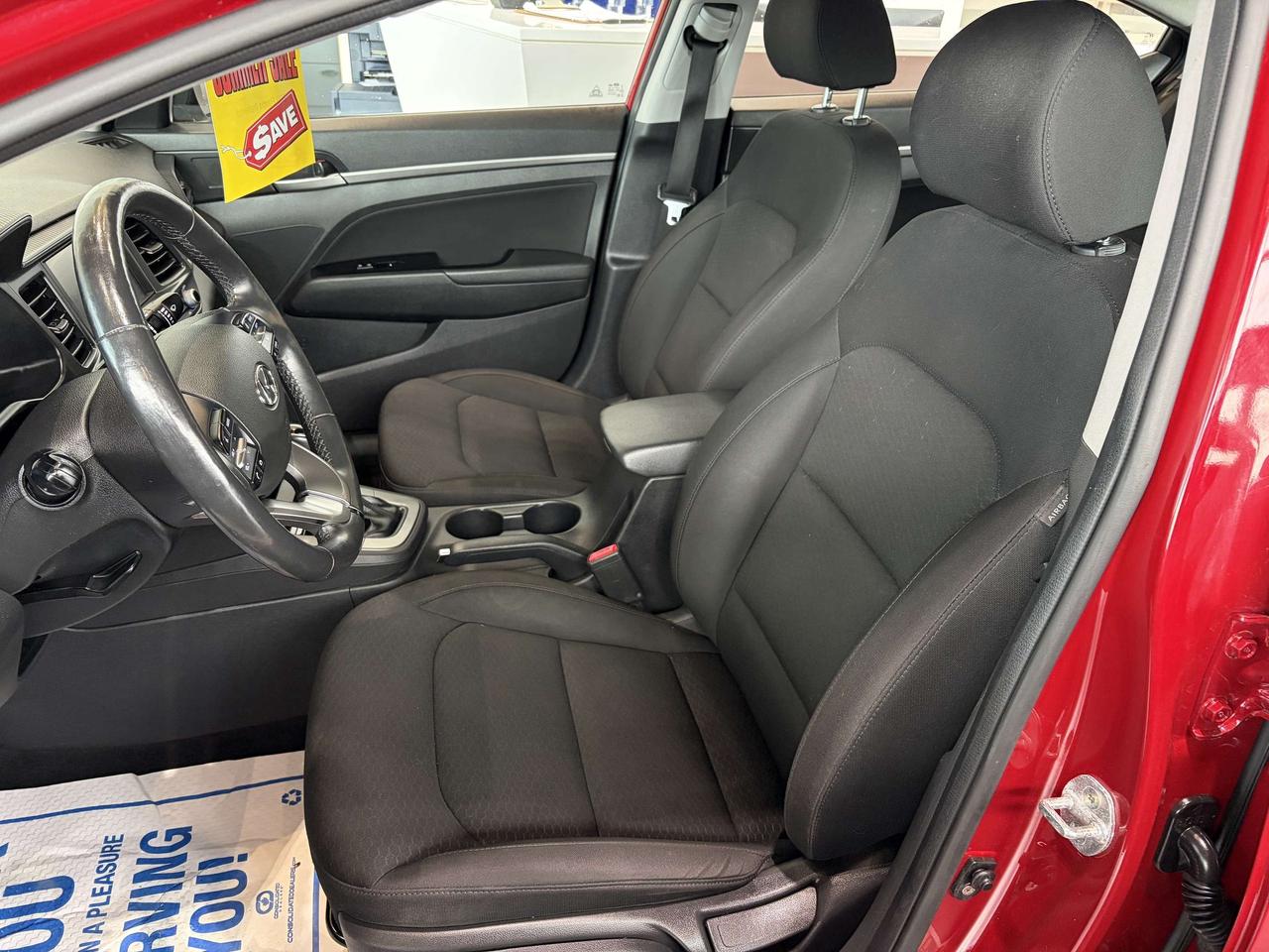 2020 Hyundai Elantra ELANTRA PREF Photo4