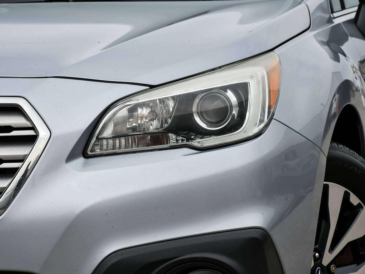 2015 Subaru Outback LIMITED Photo