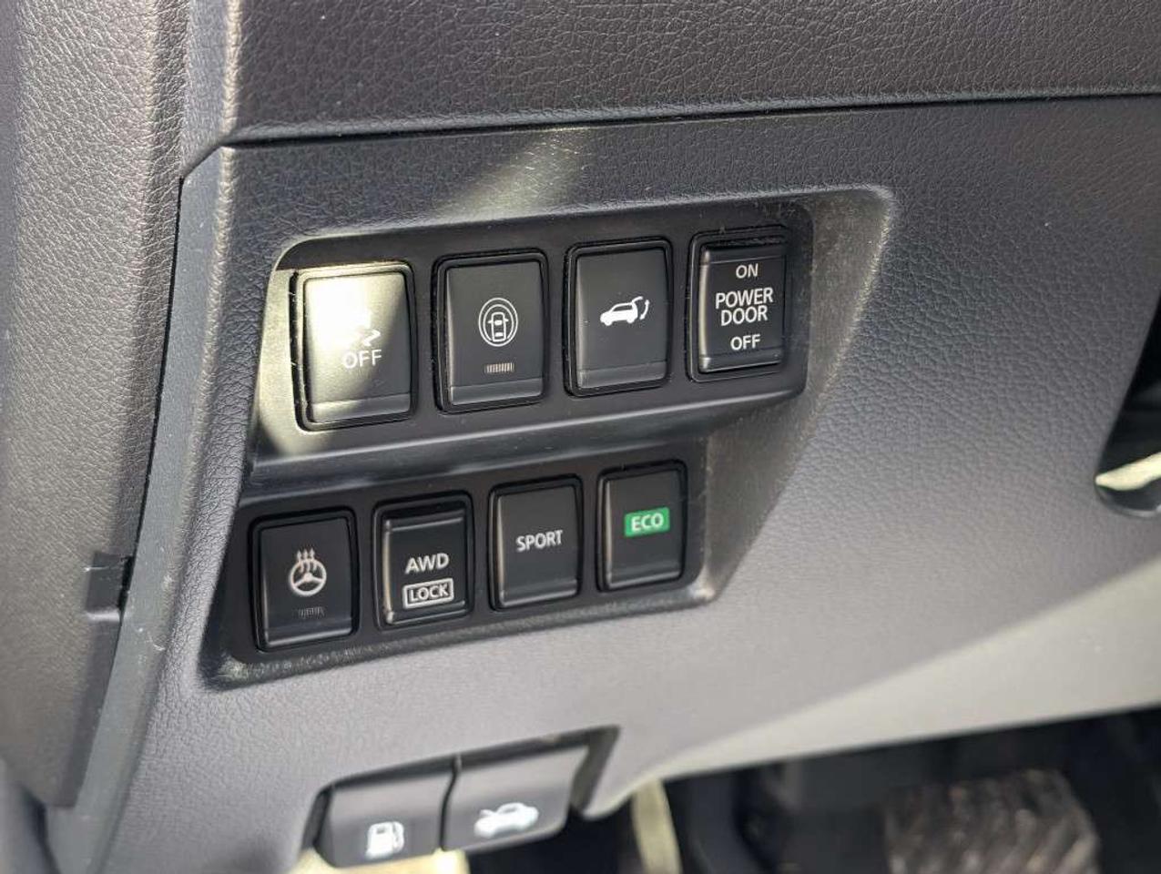 2017 Nissan Rogue SL PLATINUM AWD   NAV   LEATHER   PANOROOF  CAMERA Photo