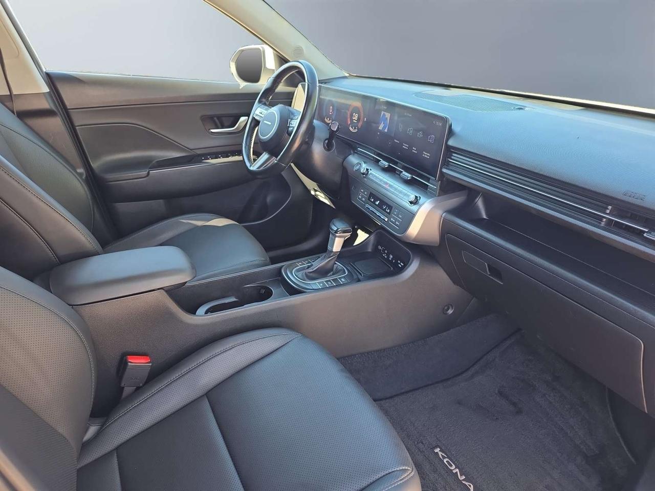 2025 Hyundai KONA 2.0L AWD w/Trend Package * NO ACCIDENTS / ROOF / LEATHER / DRIVER ASSIST Photo