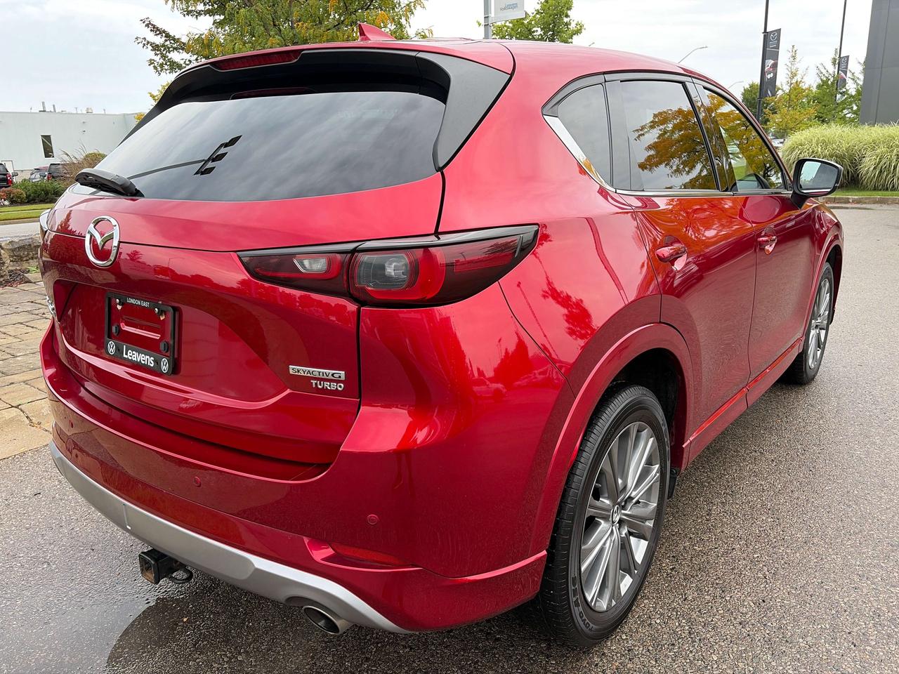 2024 Mazda CX-5 Signature Photo4