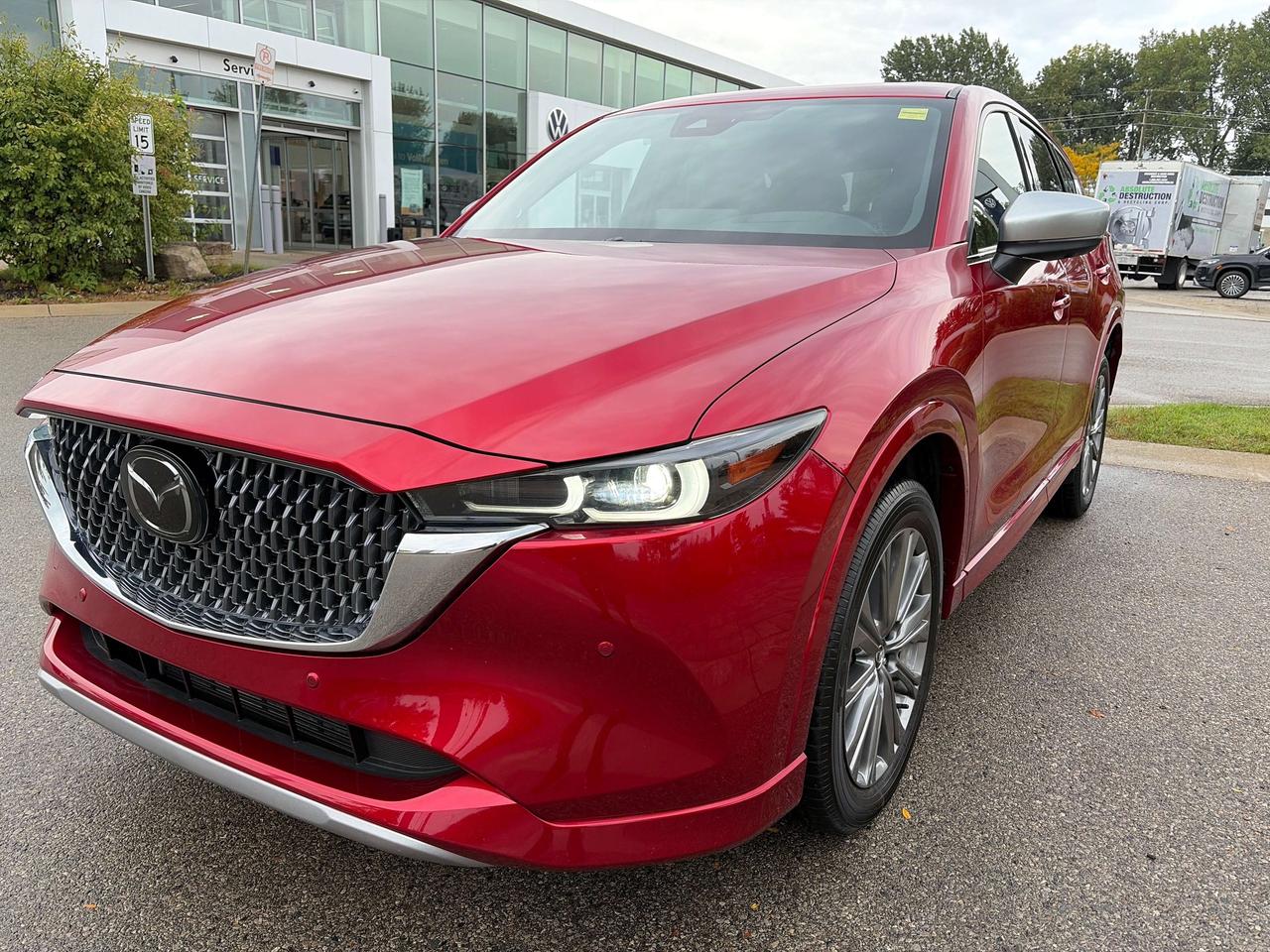 2024 Mazda CX-5 Signature Photo0