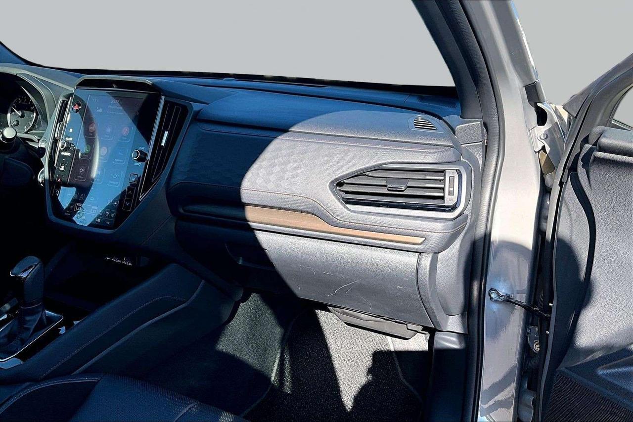2025 Subaru Forester Premier   Navigation   Cooled Seats   360 View Cam Photo