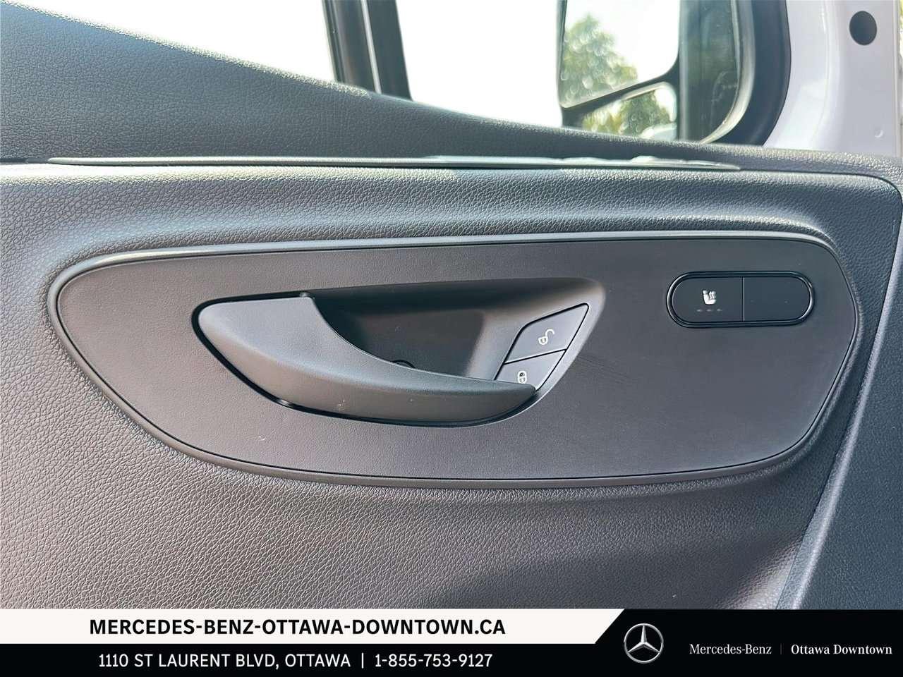 2026 Mercedes-Benz Sprinter 2500 Standard Roof I4 Diesel 144 Photo