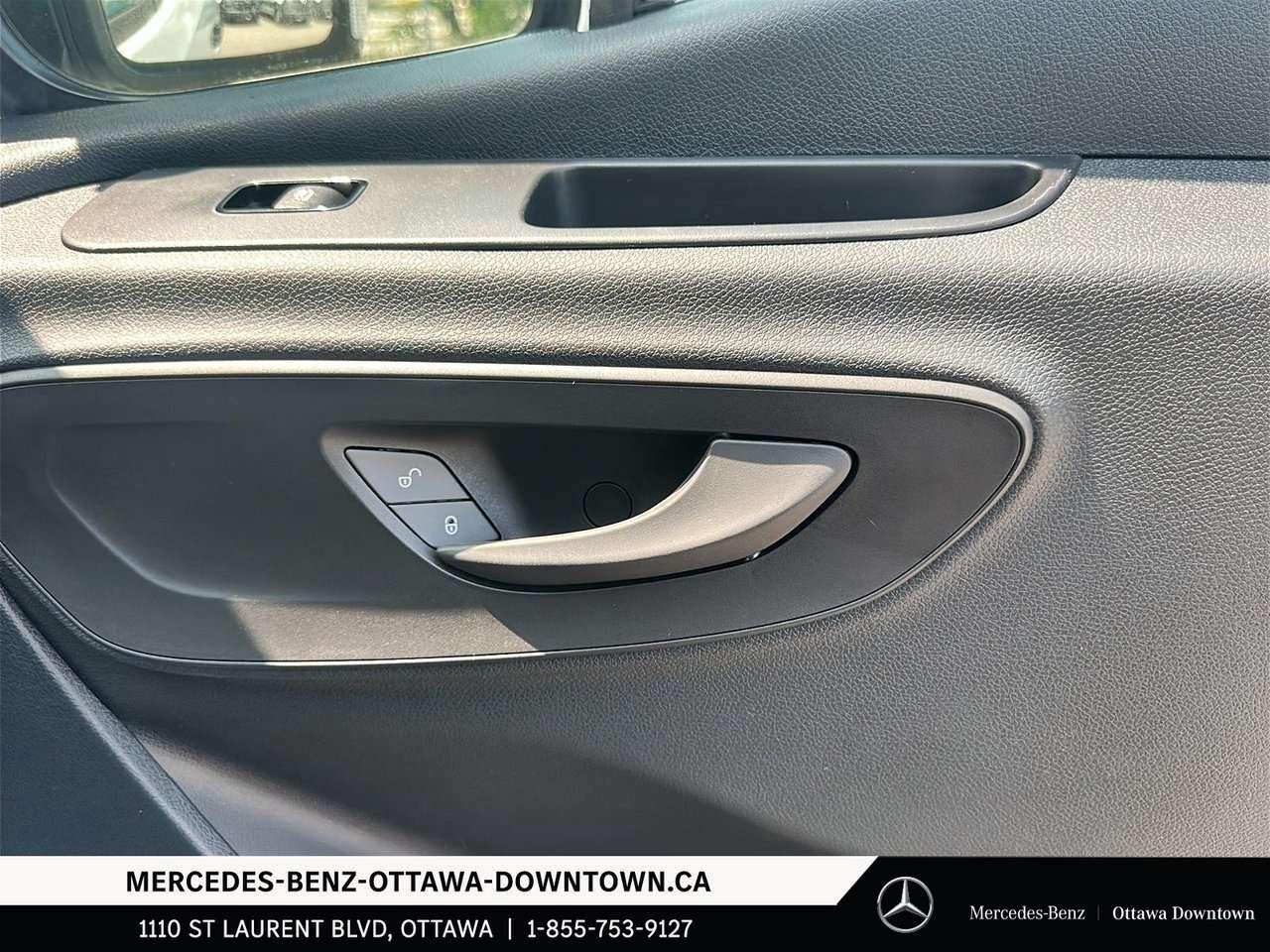2026 Mercedes-Benz Sprinter 2500 Standard Roof I4 Diesel 144 Photo