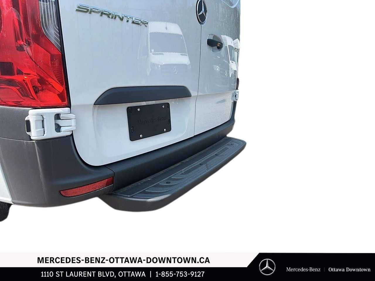 2026 Mercedes-Benz Sprinter 2500 Standard Roof I4 Diesel 144 Photo
