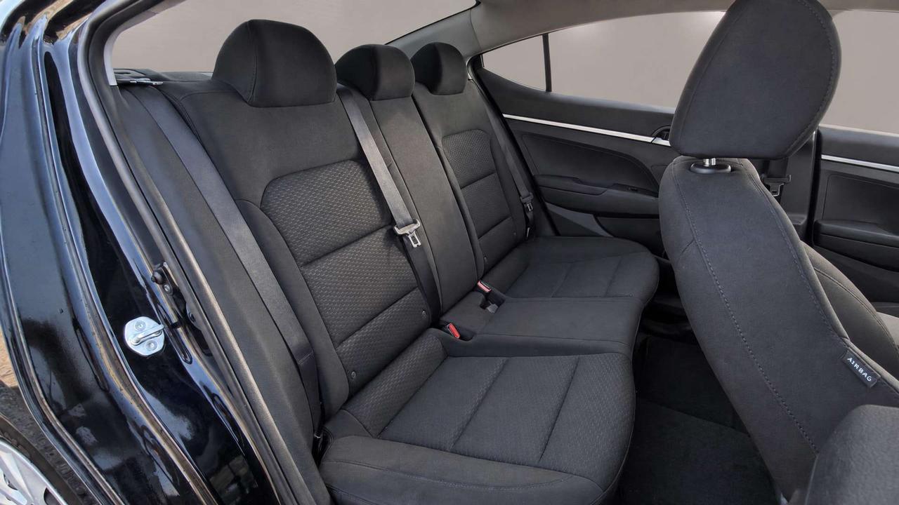 2020 Hyundai Elantra Essential   Certified   One Owner Photo