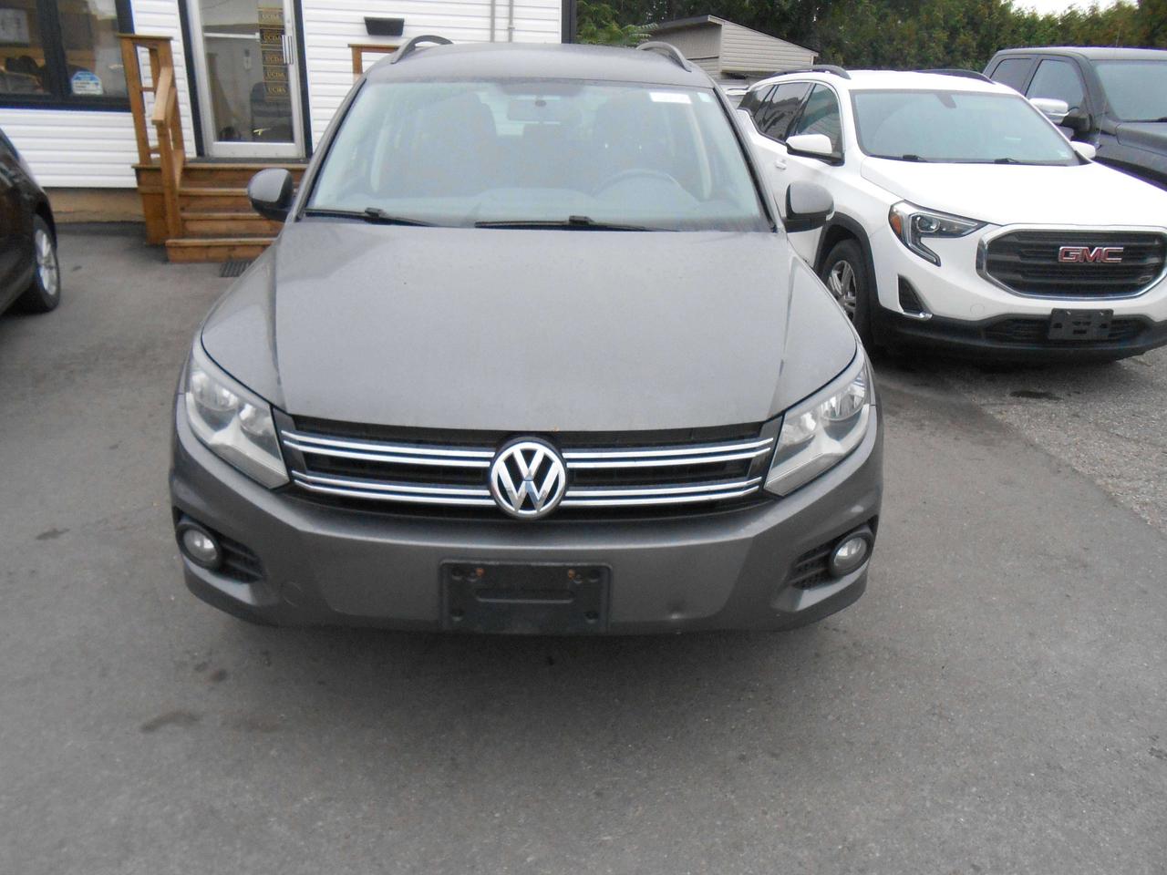 2014 Volkswagen Tiguan Trendline Photo2