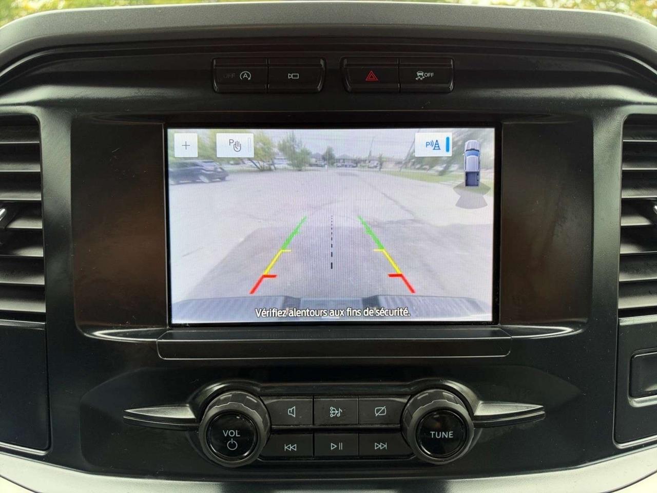 2023 Ford F-150 XLT 4WD SuperCrew 6.5' Box * NO ACCIDENTS / DRIVER ASSIST / CARPLAY Photo