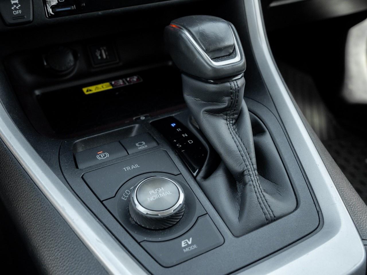 2024 Toyota RAV4 Hybrid Limited AWD Photo