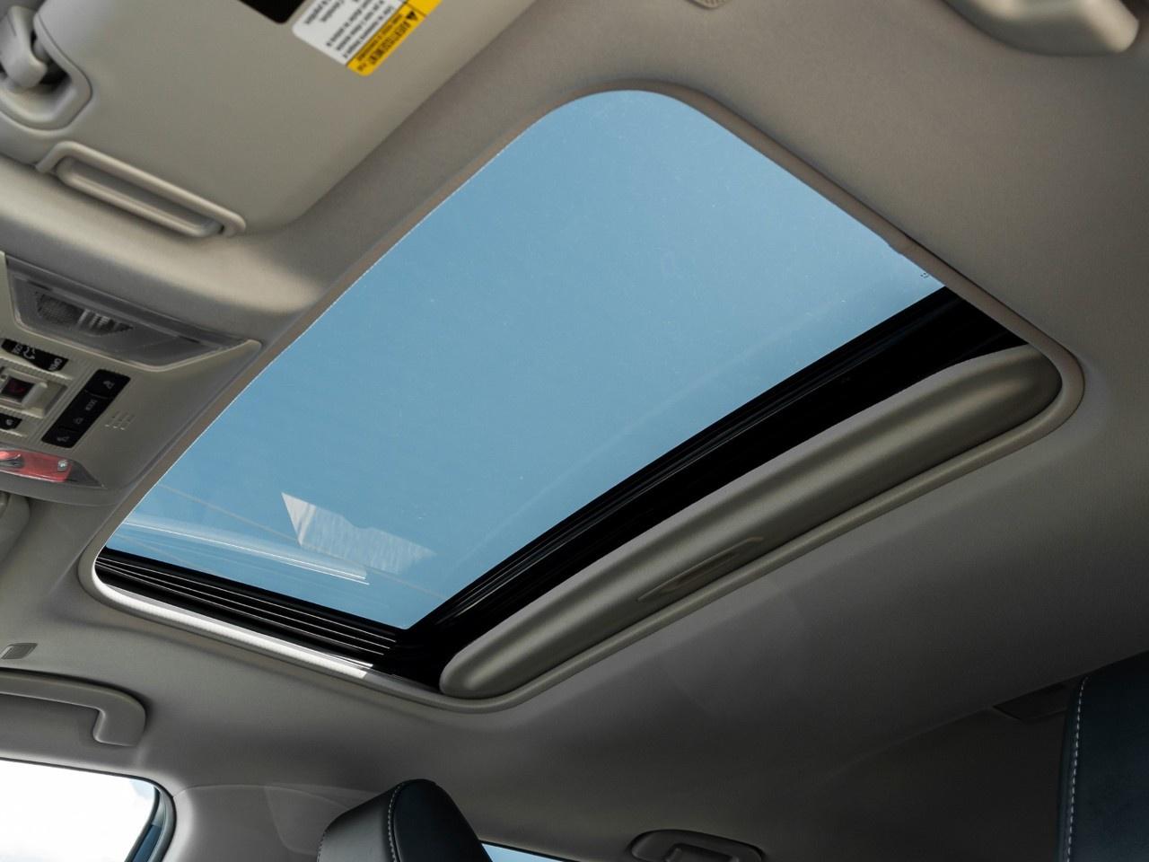 2024 Toyota RAV4 Hybrid Limited AWD Photo
