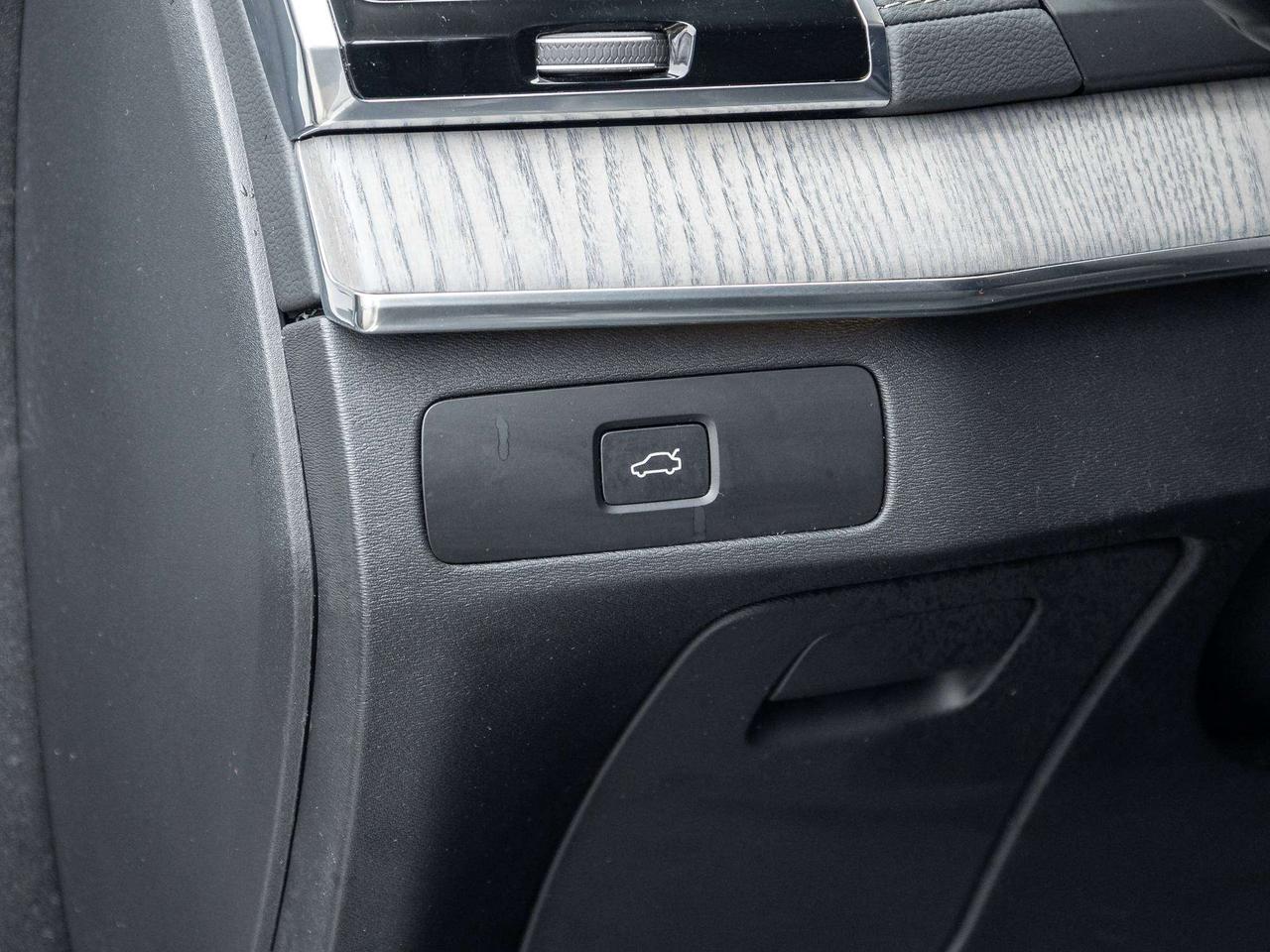2025 Volvo XC90 ULTRA^Trade In^Polestar^Volvo CPO Rate fr 2.99%* Photo
