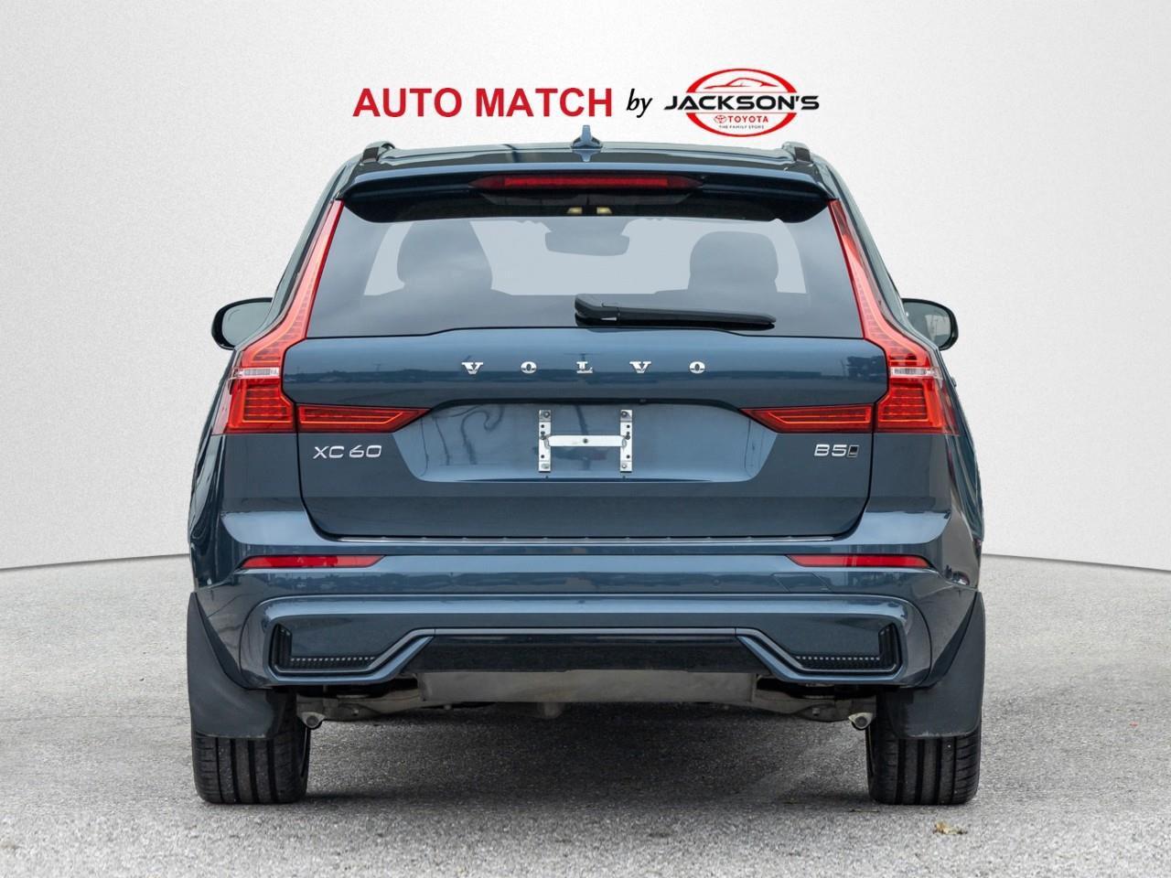 2024 Volvo XC60 B5 Ultimate Dark Theme 4dr All-Wheel Drive Sport Utility Photo