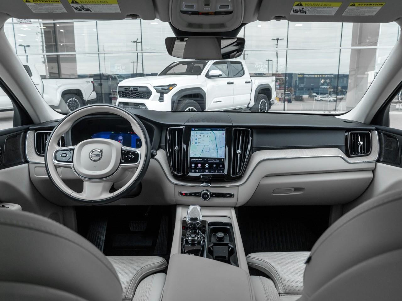 2024 Volvo XC60 B5 Ultimate Dark Theme 4dr All-Wheel Drive Sport Utility Photo