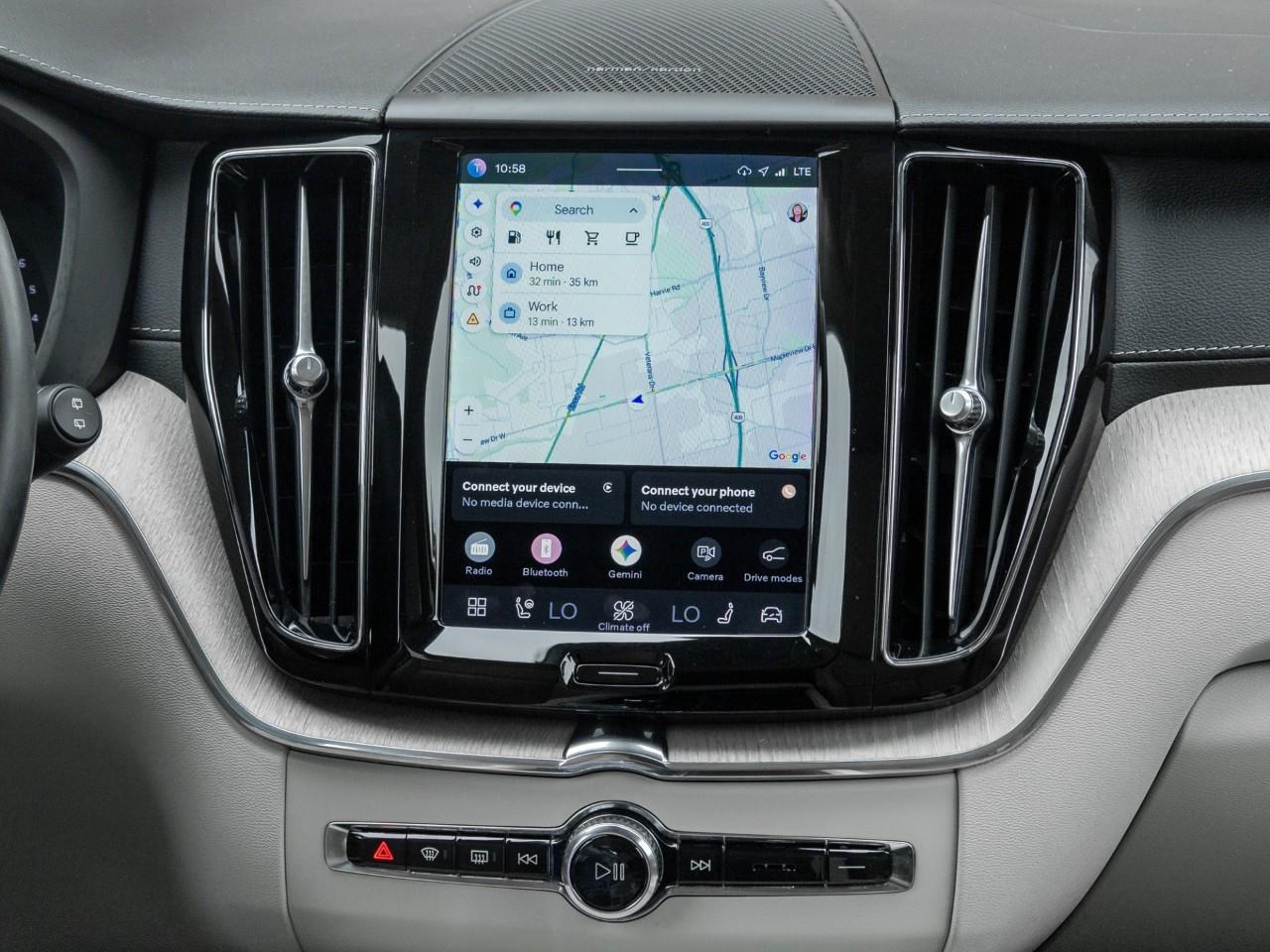 2024 Volvo XC60 B5 Ultimate Dark Theme 4dr All-Wheel Drive Sport Utility Photo