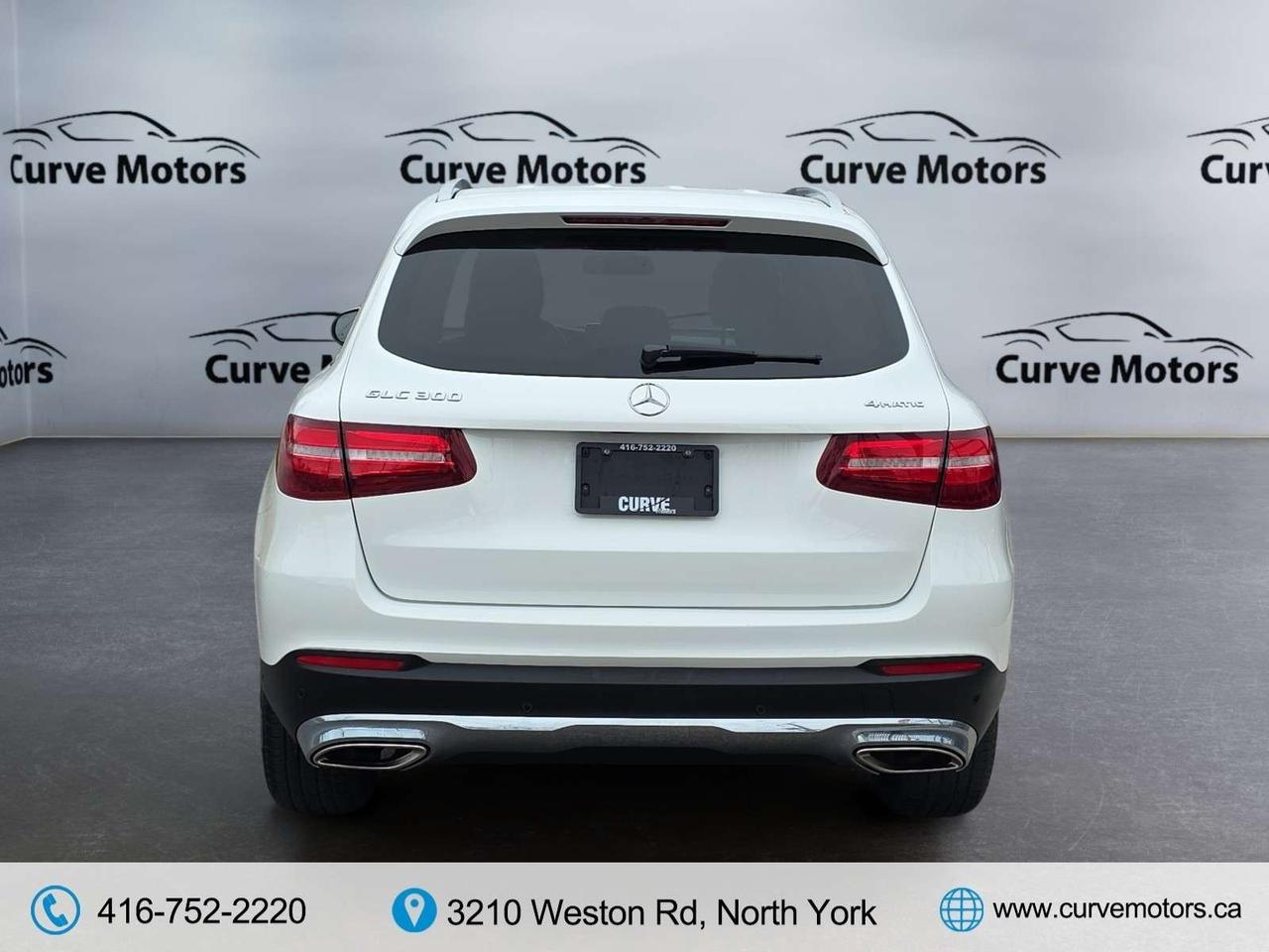 2019 Mercedes-Benz GLC GLC 300 4MATIC * LOW KM / PANORAMIC ROOF / 360 CAMERA / NAVIGATION Photo