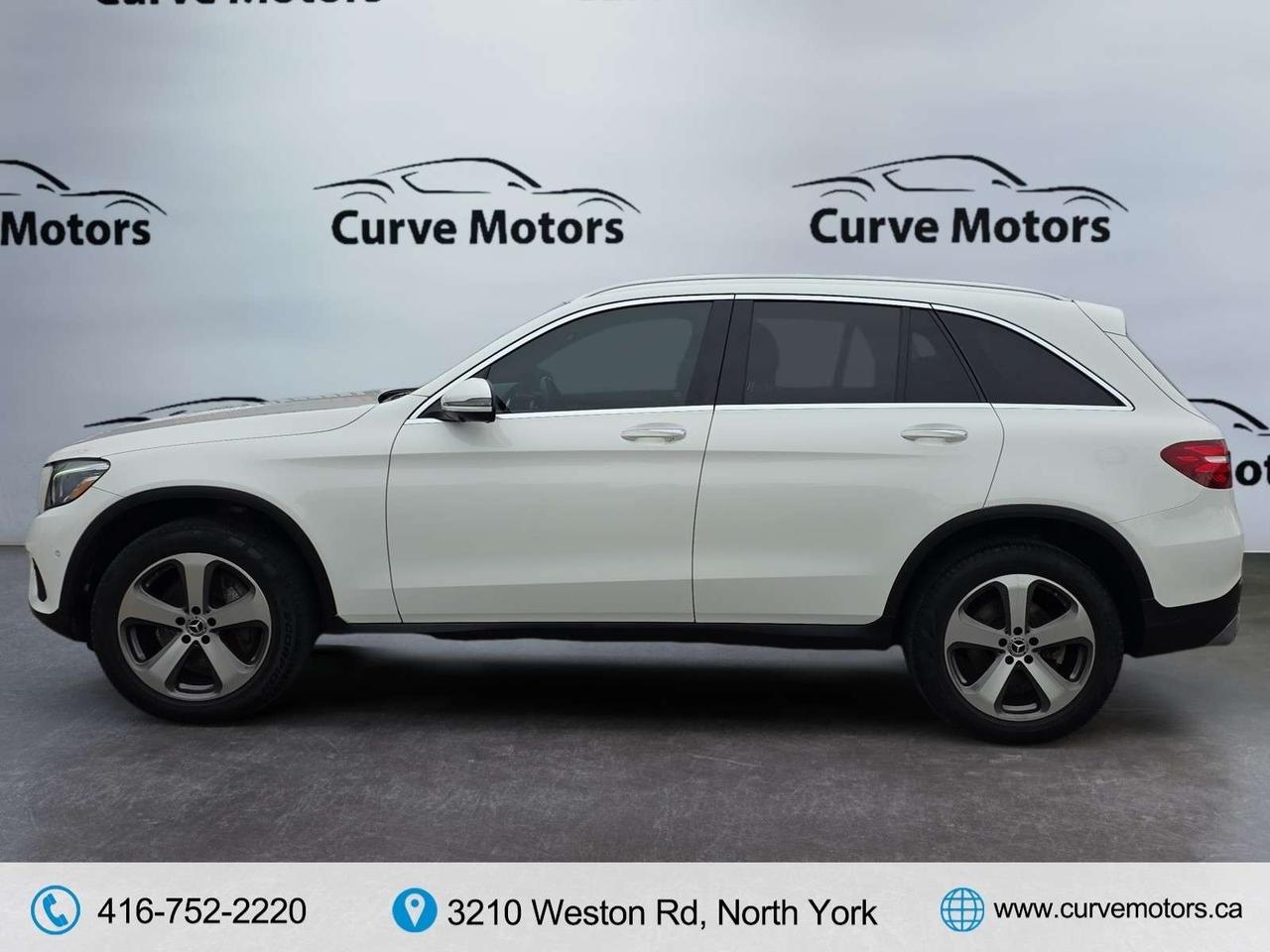 2019 Mercedes-Benz GLC GLC 300 4MATIC * LOW KM / PANORAMIC ROOF / 360 CAMERA / NAVIGATION Photo