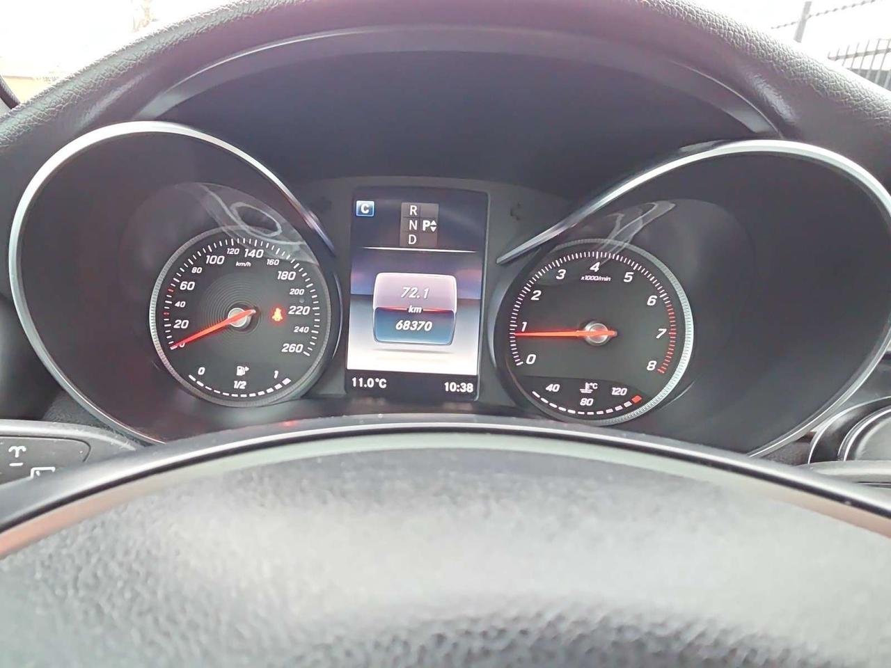 2019 Mercedes-Benz GLC GLC 300 4MATIC * LOW KM / PANORAMIC ROOF / 360 CAMERA / NAVIGATION Photo