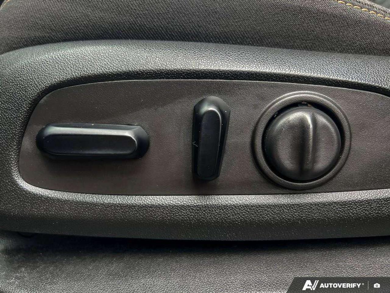 2021 Chevrolet Equinox LT   HTD SEATS   BACKUP CAMERA   RMT START Photo