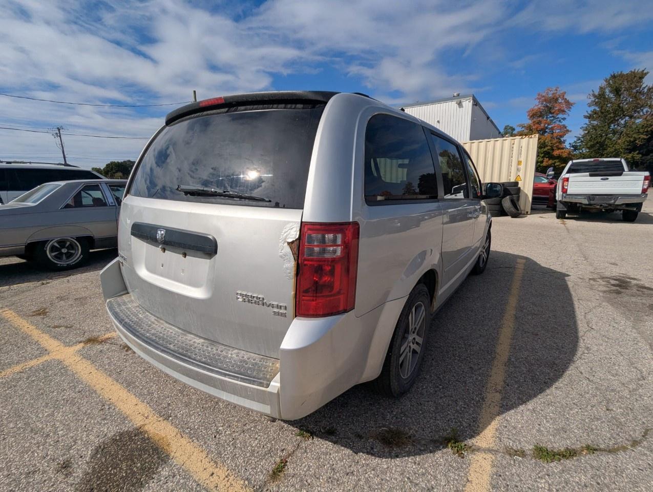 2010 Dodge Grand Caravan 4dr Wgn SE Photo4