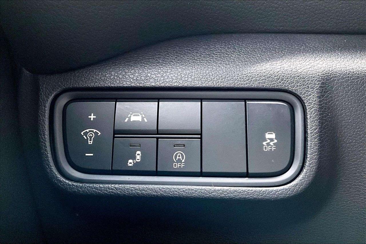 2020 Kia Soul EX   CarPlay/Android Auto   Blind Spot Photo