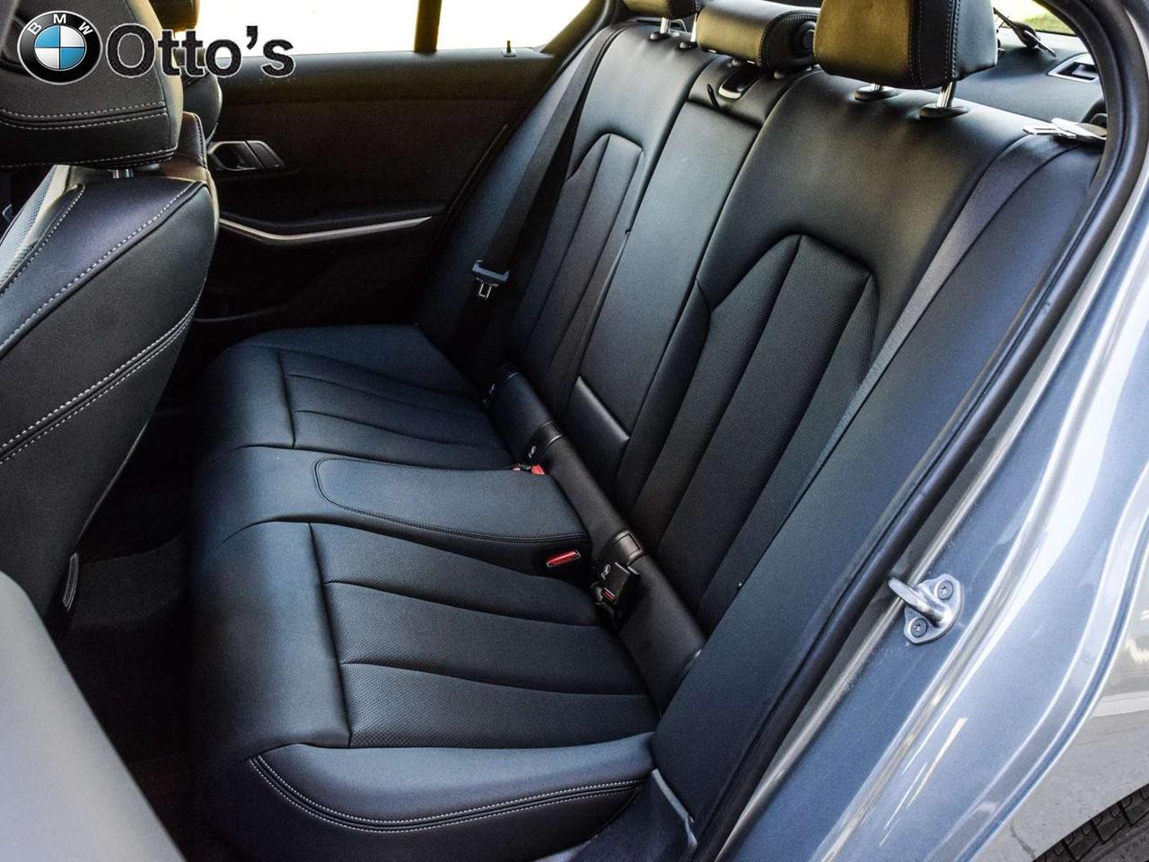 2024 BMW 3 Series xDrive Sedan Premium Essential Photo