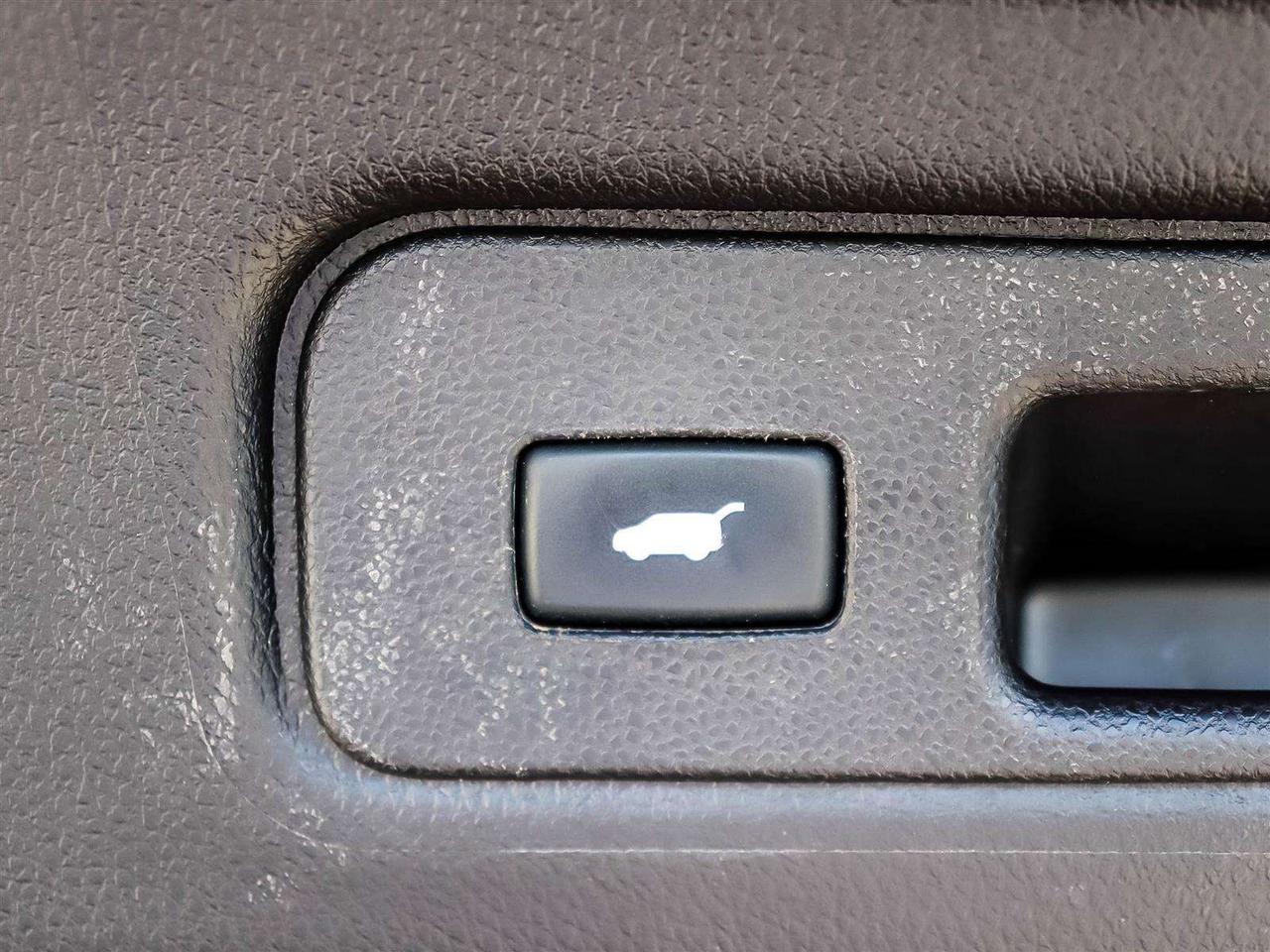 2016 Acura RDX TECH   NAVI   MOONROOF   PWR TAILGATE   STARTER Photo