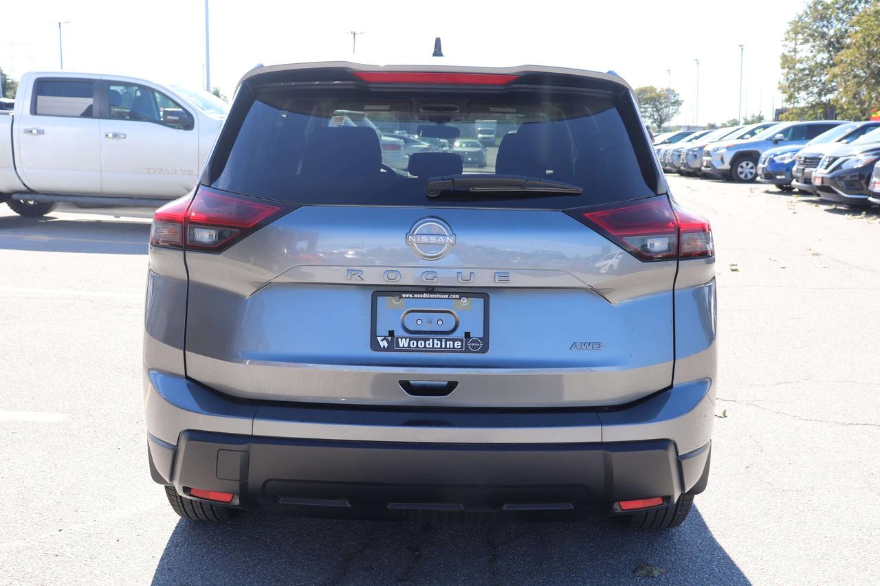 2026 Nissan Rogue S AWD CLEAN CARFAX LOW KMS CARPLAY HEATED SEATS Photo