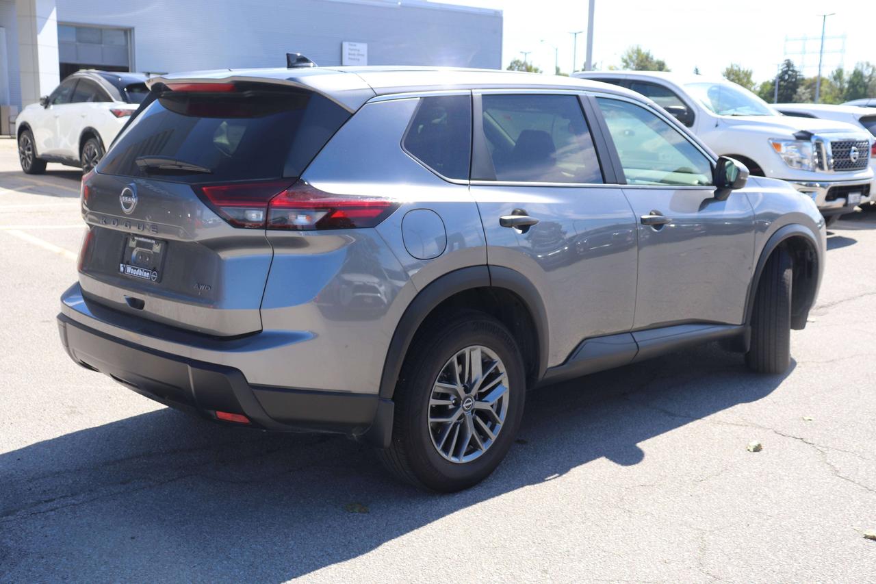 2026 Nissan Rogue S AWD CLEAN CARFAX LOW KMS CARPLAY HEATED SEATS Photo