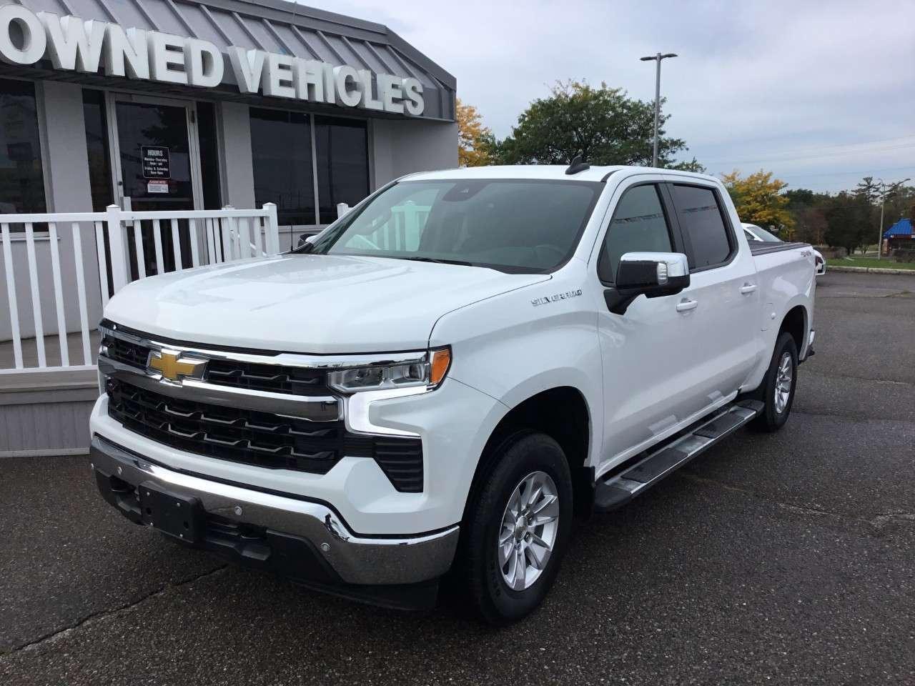 2024 Chevrolet Silverado 1500 Crew Cab Short Box 4-Wheel Drive LT Photo