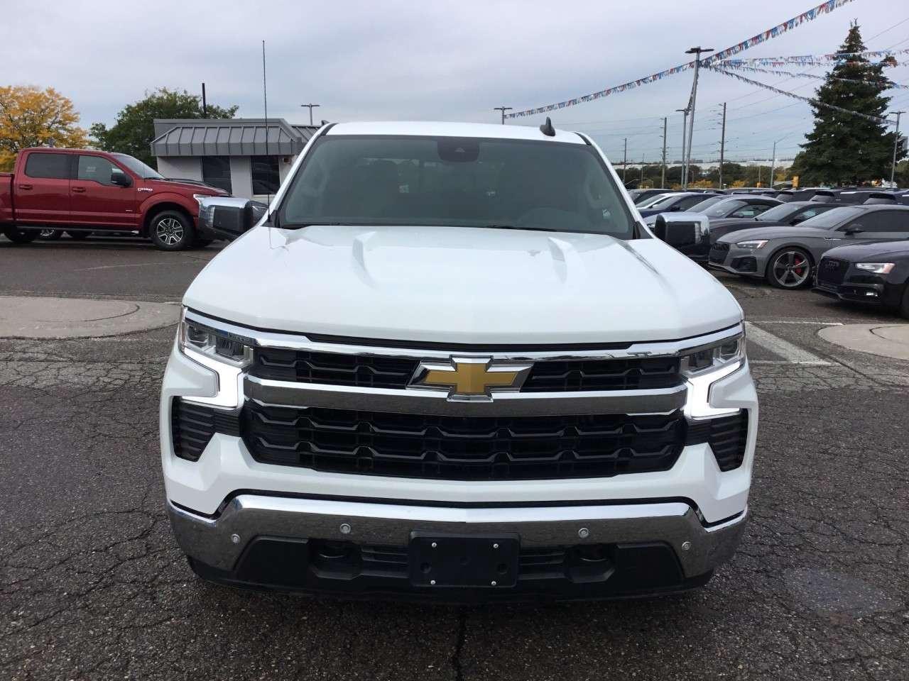 2024 Chevrolet Silverado 1500 Crew Cab Short Box 4-Wheel Drive LT Photo