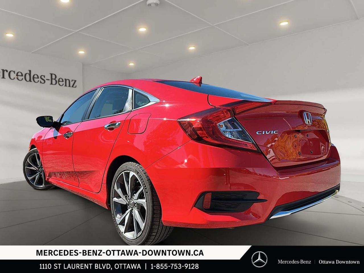 2019 Honda Civic Sedan Touring CVT Photo