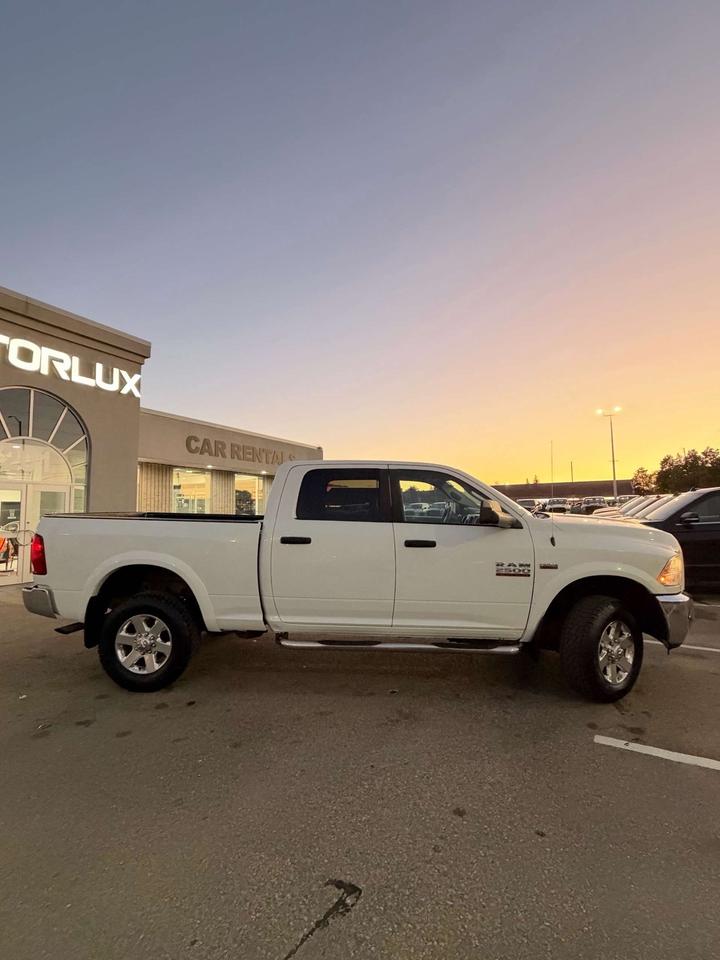 2015 RAM 2500 4WD Crew Cab 149 Outdoorsman Photo