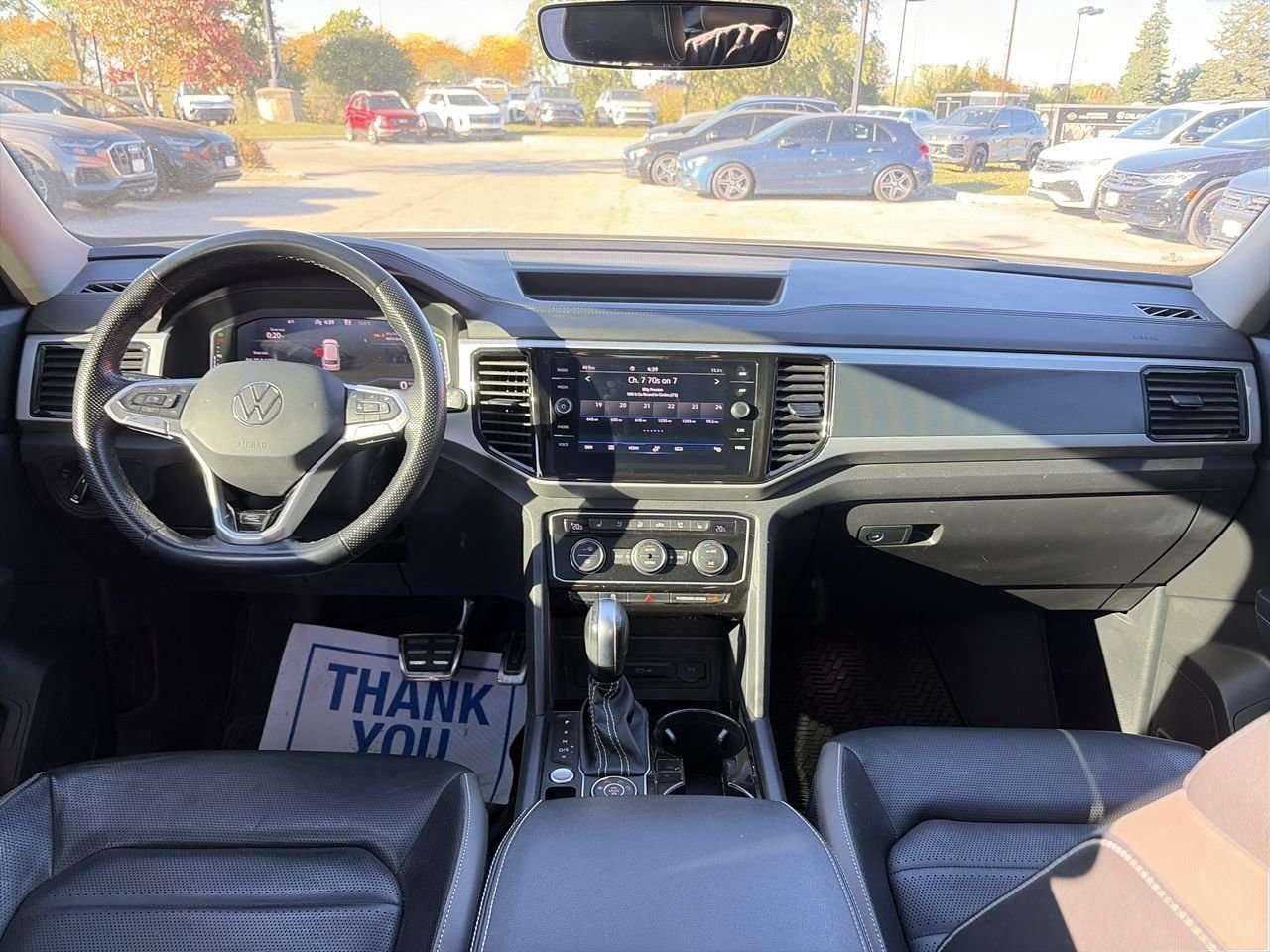 2023 Volkswagen Atlas Highline 3.6L 8sp at w/Tip 4MOTION Remote Starter  Leather  3rd Row Seat  Sunroof Photo