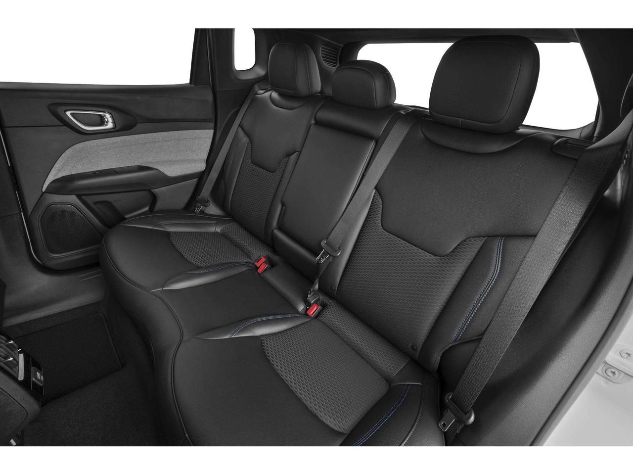 2025 Jeep Compass HIGH ALTITUDE 4X4   CLEAN CARFAX Photo