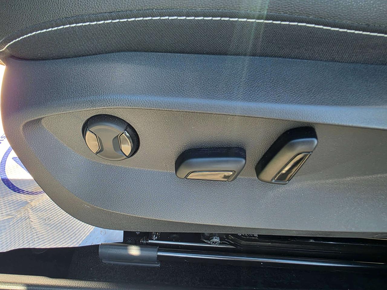 2024 Volkswagen Taos Comfortline Photo