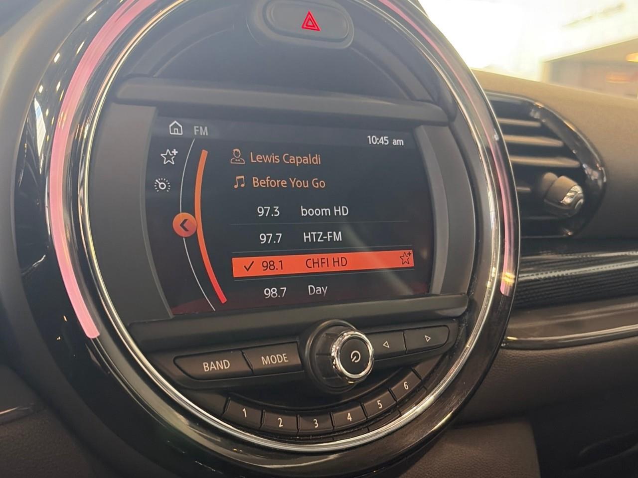 2018 MINI Clubman Cooper S 4dr ALL4 Photo