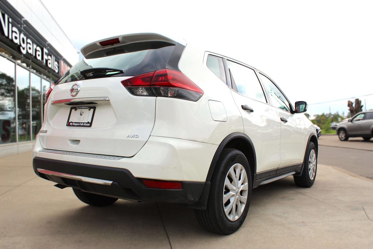 2018 Nissan Rogue UNKNOWN Photo