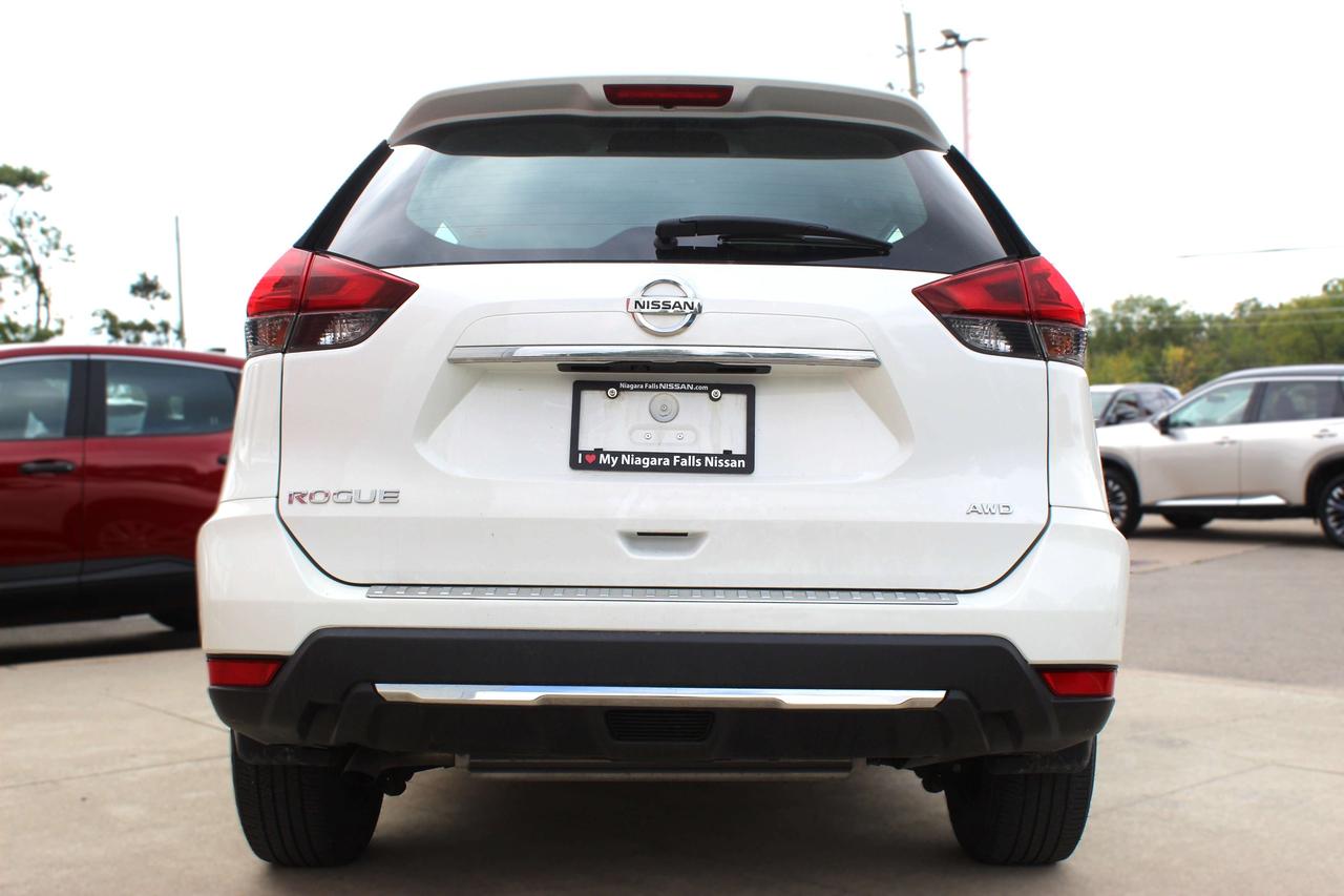 2018 Nissan Rogue UNKNOWN Photo