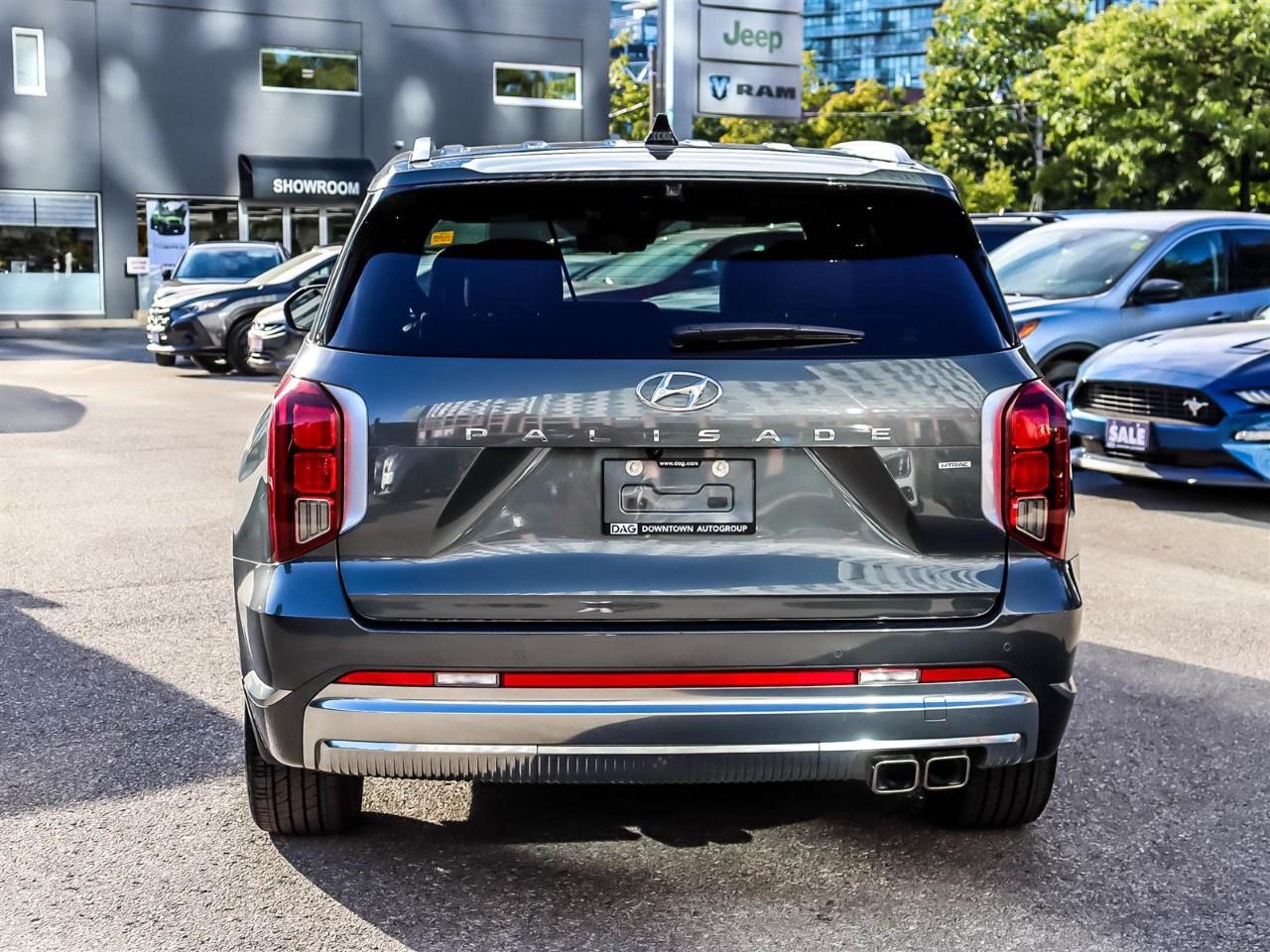 2023 Hyundai PALISADE Ultimate Calligraphy 7-Passenger AWD Photo