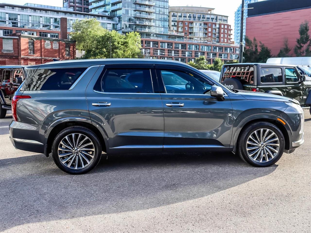 2023 Hyundai PALISADE Ultimate Calligraphy 7-Passenger AWD Photo