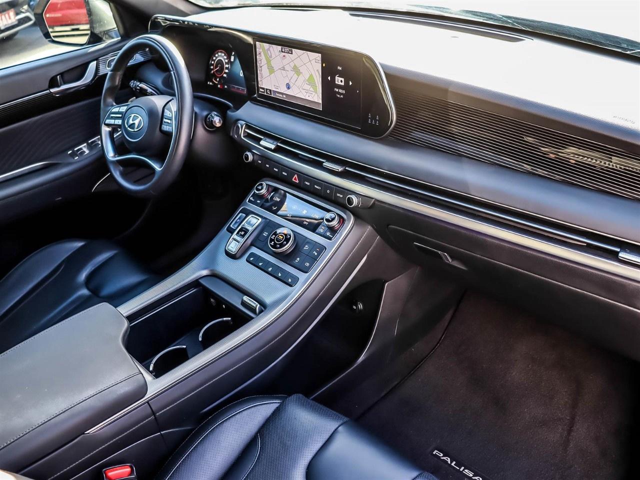 2023 Hyundai PALISADE Ultimate Calligraphy 7-Passenger AWD Photo