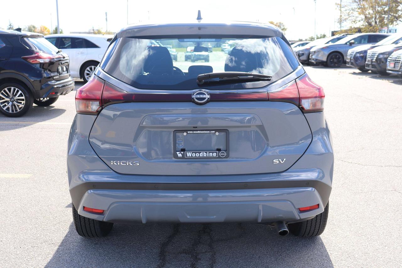 2023 Nissan Kicks SV FWD   REMOTE STARTER   HEATED SEATS   CARPLAY Photo