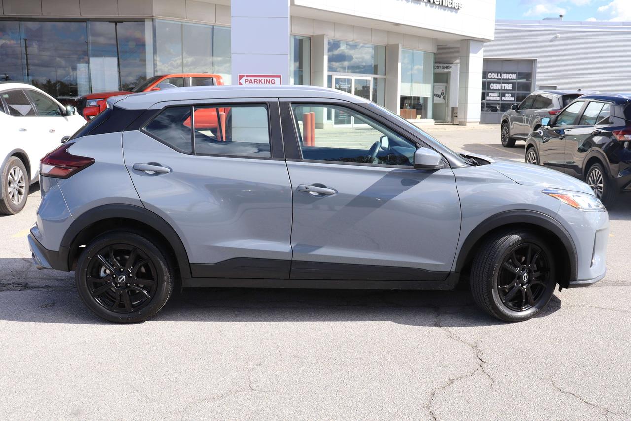 2023 Nissan Kicks SV FWD   REMOTE STARTER   HEATED SEATS   CARPLAY Photo