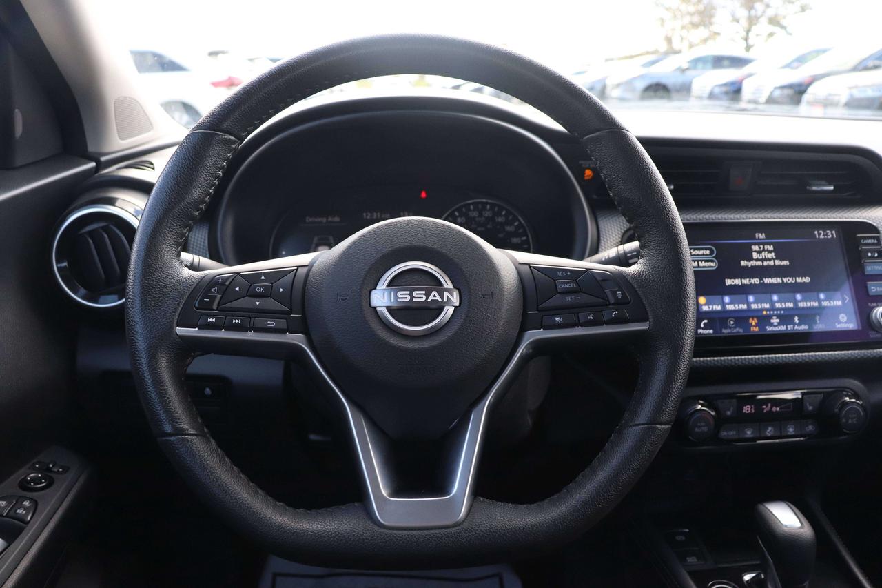2023 Nissan Kicks SV FWD   REMOTE STARTER   HEATED SEATS   CARPLAY Photo