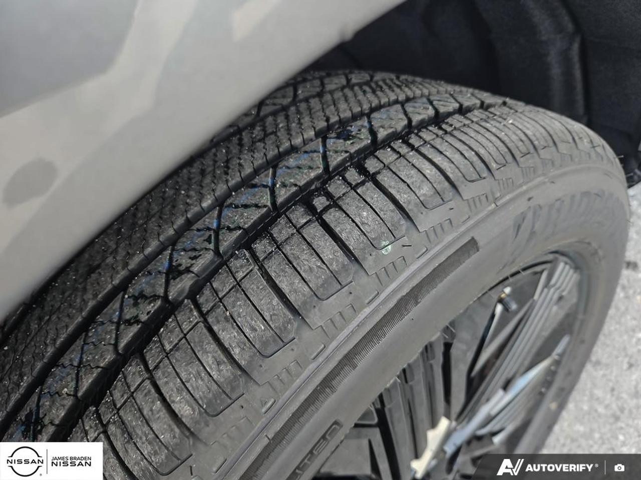 2027 Nissan Murano Dark Armor AWD Photo