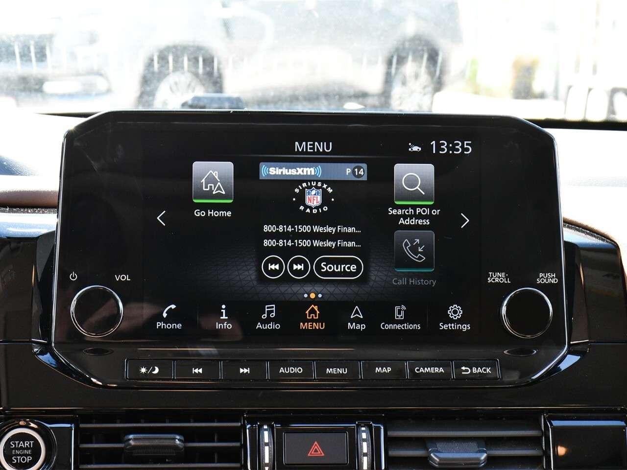 2024 Nissan Pathfinder FULLY LOADED, CAPTAINS CHAIRS, APPLE CARPLAY Photo