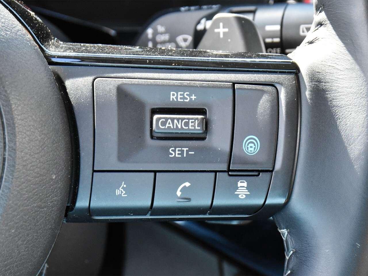 2024 Nissan Pathfinder FULLY LOADED, CAPTAINS CHAIRS, APPLE CARPLAY Photo